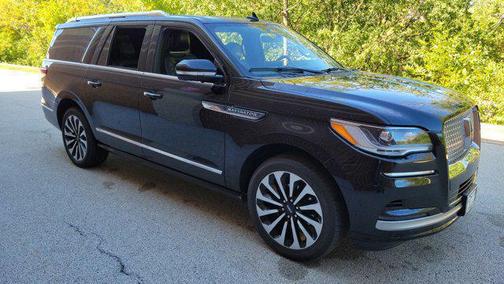 2022 Lincoln Navigator Reserve