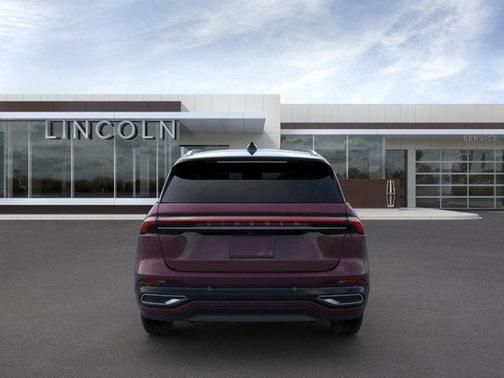 2025 Lincoln Nautilus Reserve