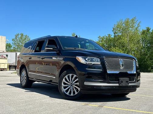 2022 Lincoln Navigator Standard L