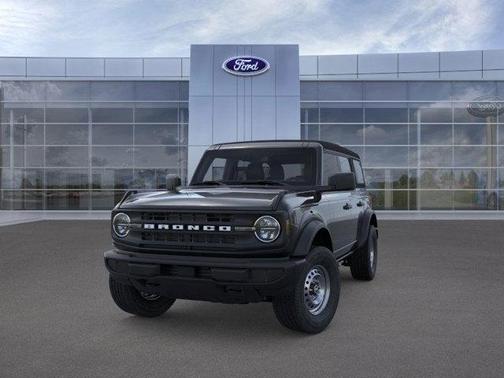 2025 Ford Bronco Base 4 Door 4x4