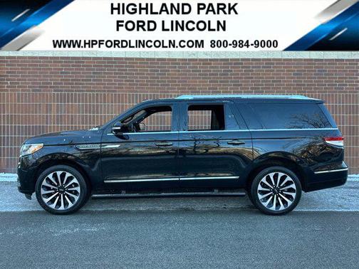 2023 Lincoln Navigator Reserve