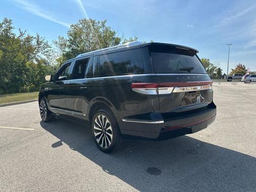 2023 Lincoln Navigator Reserve