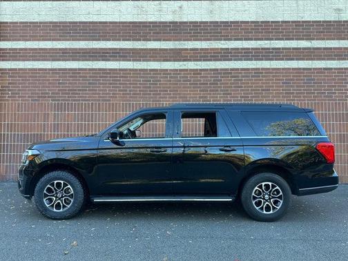 2023 Ford Expedition Max XLT