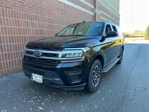 2023 Ford Expedition Max XLT