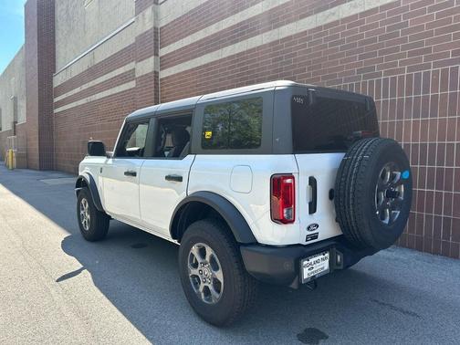 OXFORD WHITE 2026 Ford Bronco Big Bend