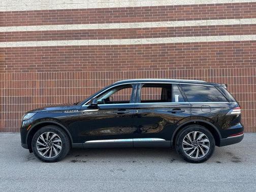 2026 Lincoln Aviator Livery