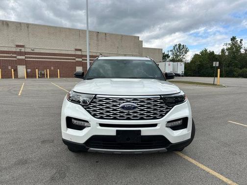 2023 Ford Explorer Platinum