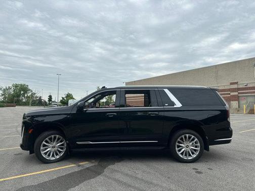 2021 Cadillac Escalade ESV Premium Luxury