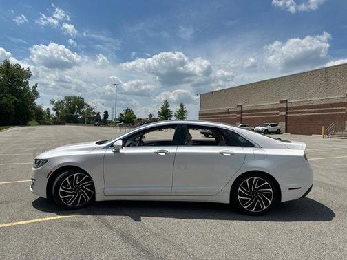 2020 Lincoln MKZ Hybrid Reserve