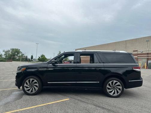 2024 Lincoln Navigator Reserve