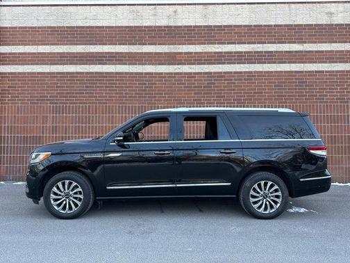 2024 Lincoln Navigator Premiere
