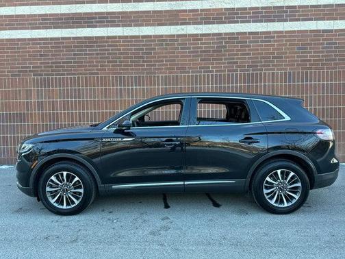 2023 Lincoln Nautilus Standard