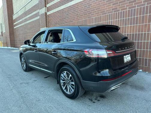 2023 Lincoln Nautilus Standard