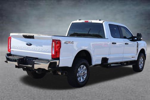 Oxford White 2026 Ford F-350 XL