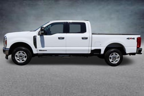 Oxford White 2026 Ford F-250 XLT