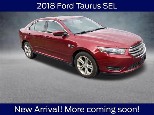 Ruby Red Metallic 2018 Ford Taurus SEL