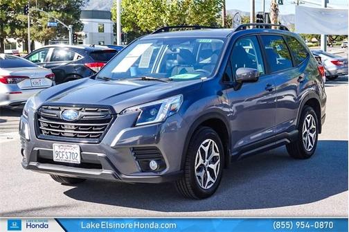 2022 Subaru Forester Premium