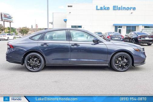 Meteorite Gray Metallic 2025 Honda Accord SE