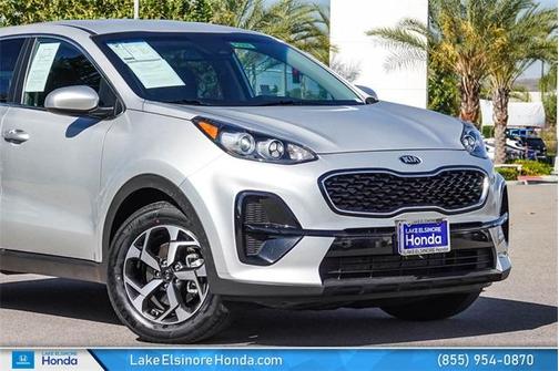 2022 Kia Sportage LX