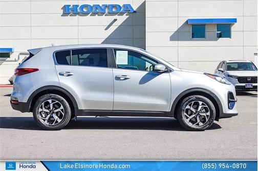 2022 Kia Sportage LX