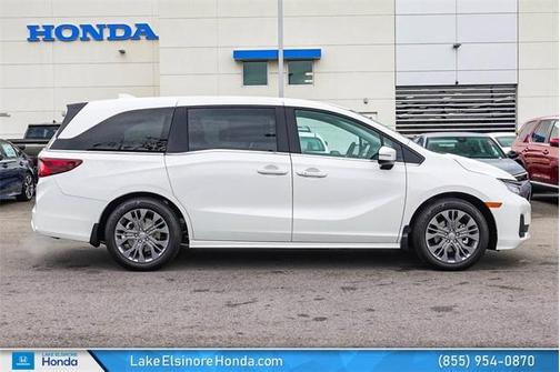2025 Honda Odyssey Touring