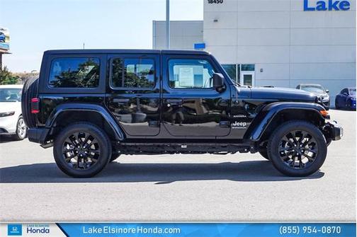 2023 Jeep Wrangler 4xe Sahara
