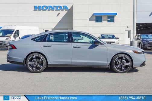 Urban Gray Pearl 2026 Honda Accord SE