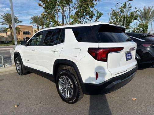 Summit White 2025 GMC Terrain Elevation