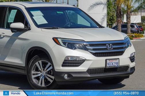 White Diamond Pearl 2017 Honda Pilot EX-L