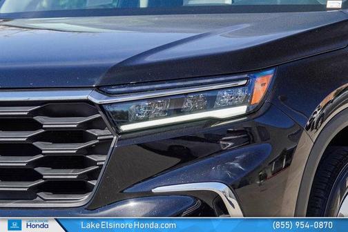 Crystal Black Pearl 2024 Honda Pilot EX-L