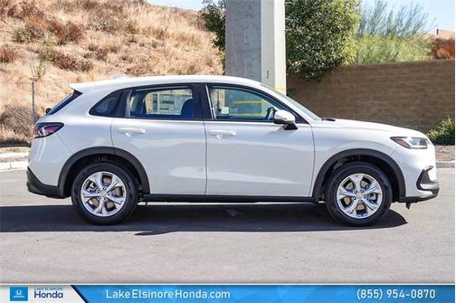 2025 Honda HR-V LX