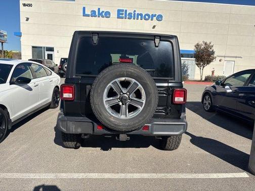 2022 Jeep Wrangler Unlimited Sahara