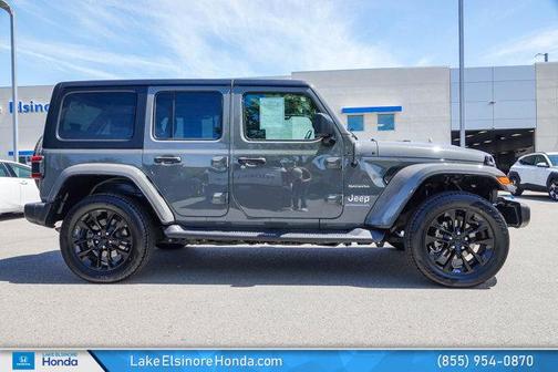 Sting Gray Clearcoat 2023 Jeep Wrangler 4xe Sahara