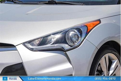 2016 Hyundai Veloster Base