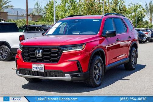 Radiant Red Metallic II 2025 Honda Pilot TrailSport