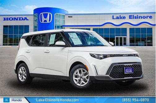 2023 Kia Soul LX