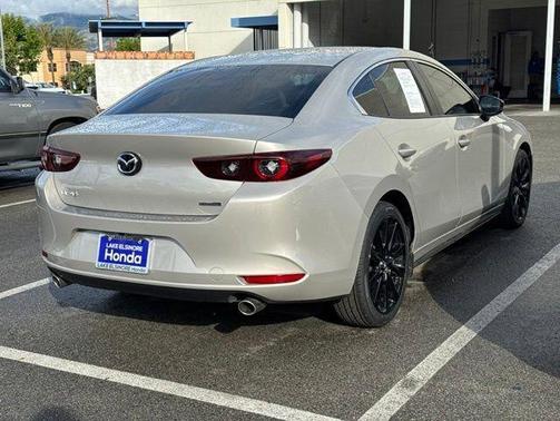 Platinum Quartz Metallic 2025 Mazda Mazda3 FWD w/Select Package