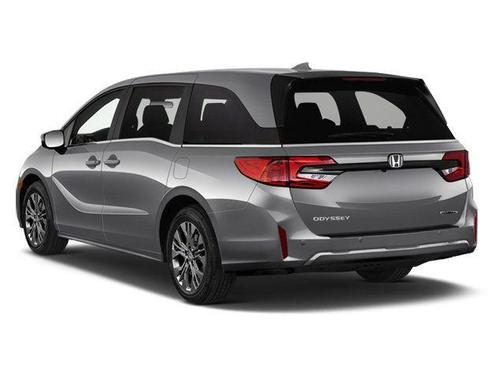Solar Silver Metallic 2026 Honda Odyssey Touring