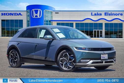 Teal 2024 Hyundai IONIQ 5 SE