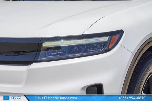 White Pearl 2026 Honda Prologue Touring