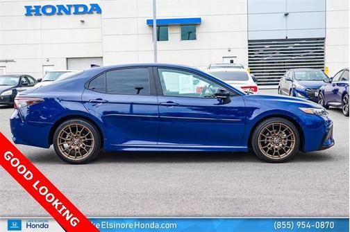 2023 Toyota Camry SE Nightshade