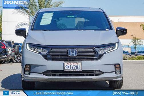 Sonic Gray Pearl 2024 Honda Odyssey Sport