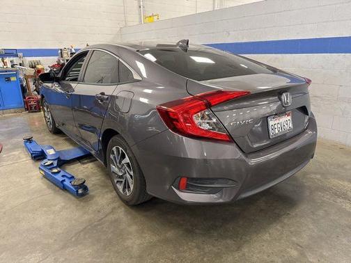 Modern Steel Metallic 2018 Honda Civic EX