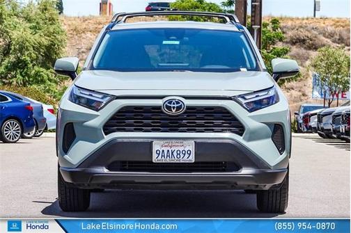 2022 Toyota RAV4 XLE