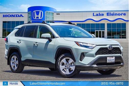 2022 Toyota RAV4 XLE