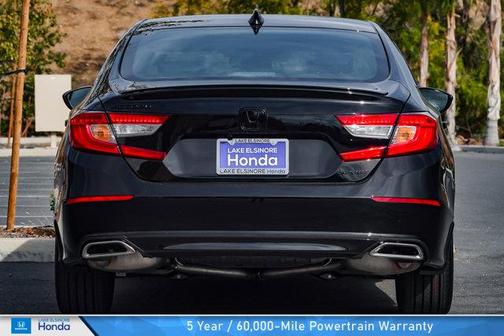 Photo 5 of 32 of 2022 Honda Accord Sport 1.5T
