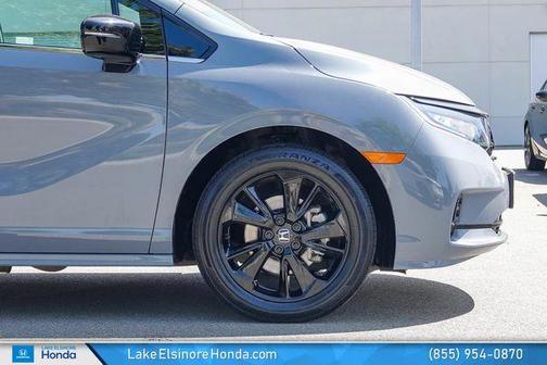 Sonic Gray Pearl 2024 Honda Odyssey Sport