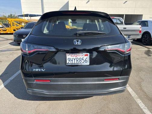 Crystal Black Pearl 2024 Honda HR-V LX