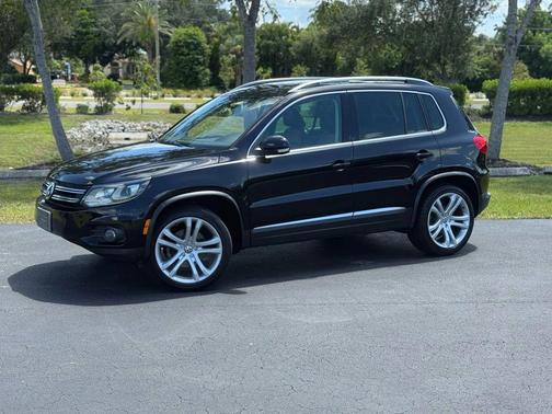 2012 Volkswagen Tiguan 2.0T SE 4MOTION