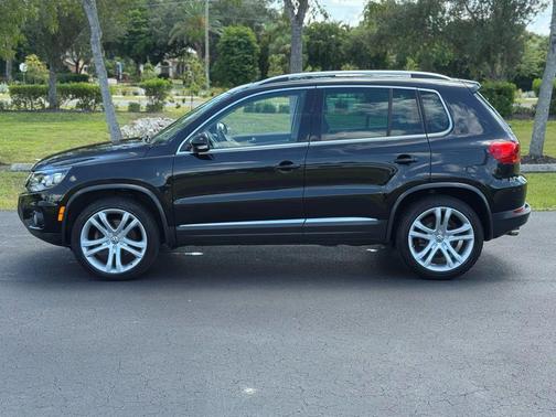 2012 Volkswagen Tiguan 2.0T SE 4MOTION